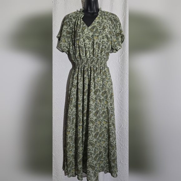Lark + Grey Womens Midi Short Sleeve Dress Elastic Waist Green Floral Size Small - Picture 1 of 5